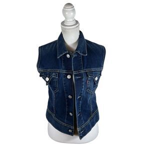 Levi’s Button  Down Fitted Denim Vest